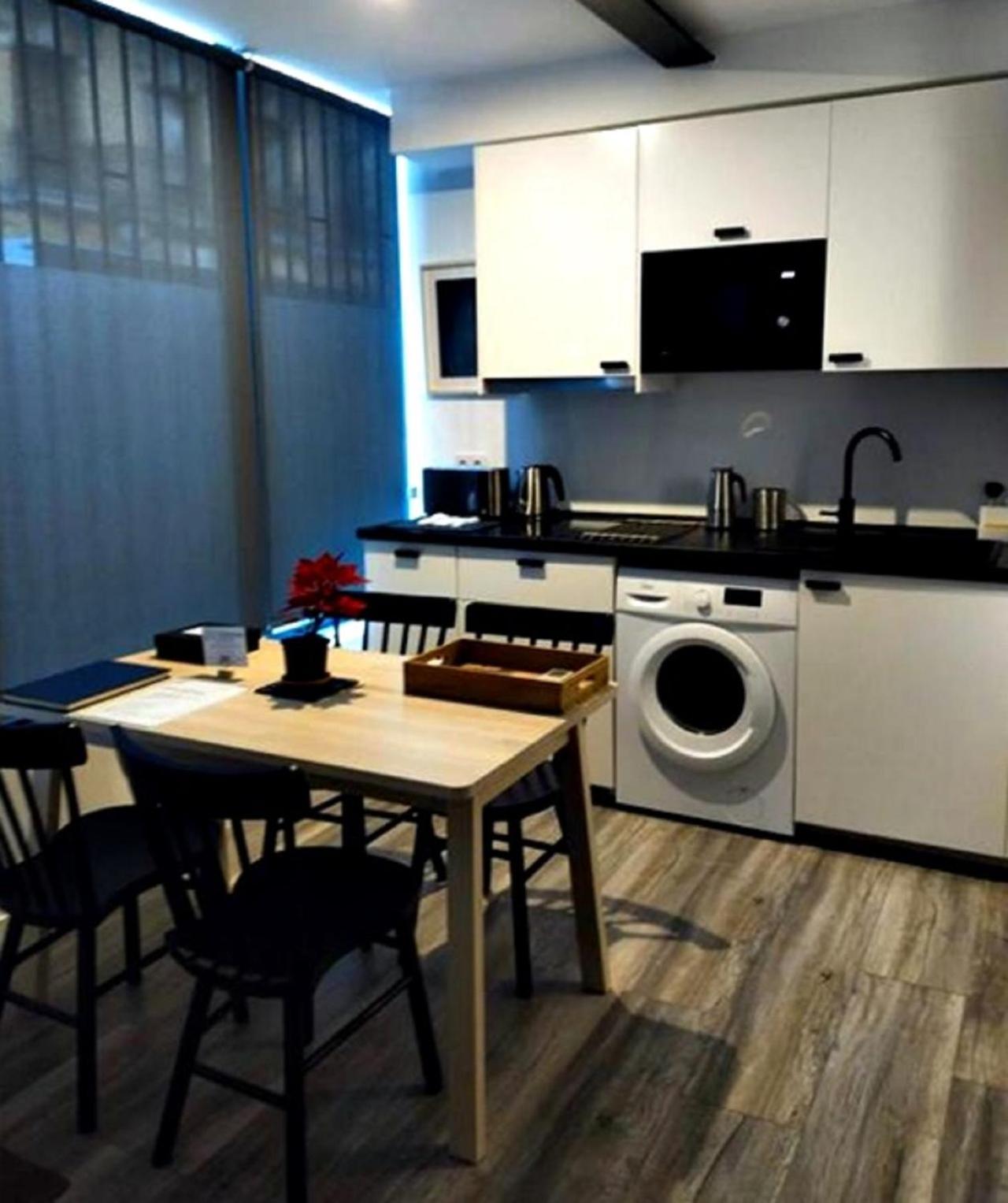 Apartments Central Madrid - Q2Home Eksteriør billede